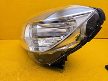 Laden Sie das Bild in den Galerie-Viewer, Frontscheinwerfer Mercedes-Benz W204 A2049062304 Xenon Links Headlight SCH2643557013zb