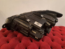 Laden Sie das Bild in den Galerie-Viewer, Frontscheinwerfer VW Multivan 7L1941036B Rechts Scheinwerfer Headlight SCH2646237797nb
