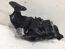 Laden Sie das Bild in den Galerie-Viewer, Frontscheinwerfer Opel Corsa F 9829522780 LED Links Scheinwerfer Headlight SCH2651708591kt