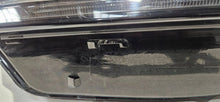 Laden Sie das Bild in den Galerie-Viewer, Frontscheinwerfer Skoda Octavia IV 5E4941016 LED Rechts Scheinwerfer Headlight SCH2666097898zi