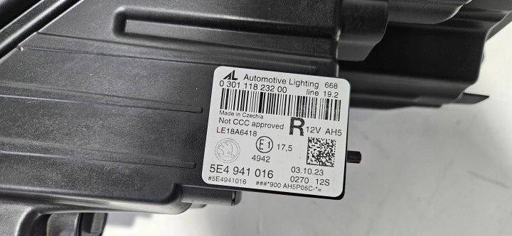 Frontscheinwerfer Skoda Octavia IV 5E4941016 LED Rechts Scheinwerfer Headlight SCH2666097898zi