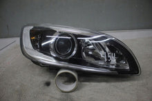 Laden Sie das Bild in den Galerie-Viewer, Frontscheinwerfer Volvo V60 I S60 31420262 Rechts Scheinwerfer Headlight SCH2666904418kl