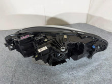 Laden Sie das Bild in den Galerie-Viewer, Frontscheinwerfer BMW 1 5A32B51-10 LED Links Scheinwerfer Headlight SCH2671116419uj