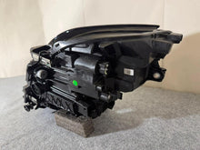 Laden Sie das Bild in den Galerie-Viewer, Frontscheinwerfer BMW 1 5A32B51-10 LED Links Scheinwerfer Headlight SCH2671116419uj