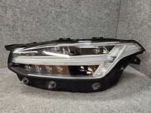 Laden Sie das Bild in den Galerie-Viewer, Frontscheinwerfer Volvo Xc90 II 31655807 LED Links Scheinwerfer Headlight SCH2674187133gk