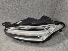 Laden Sie das Bild in den Galerie-Viewer, Frontscheinwerfer Volvo Xc90 II 31655807 LED Links Scheinwerfer Headlight SCH2674187133gk