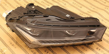 Laden Sie das Bild in den Galerie-Viewer, Frontscheinwerfer Skoda Superb 3P1941016 LED Rechts Scheinwerfer Headlight SCH2674630258dj
