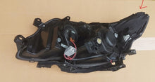 Load image into Gallery viewer, Frontscheinwerfer Subaru Forester 12378 Rechts Scheinwerfer Headlight SCH2680069499nn