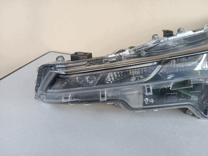 Frontscheinwerfer Toyota Corolla 81150-02S60 Links Scheinwerfer Headlight SCH2685131058yu