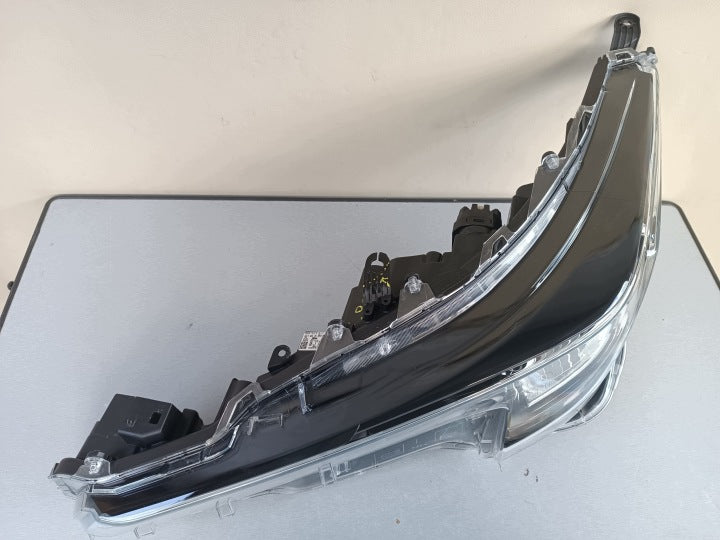Frontscheinwerfer Toyota Corolla 81150-02S60 Links Scheinwerfer Headlight SCH2685131058yu