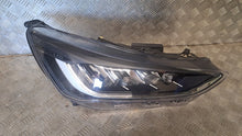 Laden Sie das Bild in den Galerie-Viewer, Frontscheinwerfer Ford Focus NX7B-13E014-CF Rechts Scheinwerfer Headlight SCH2685777400es