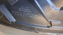 Laden Sie das Bild in den Galerie-Viewer, Frontscheinwerfer Ford Focus NX7B-13E014-CF Rechts Scheinwerfer Headlight SCH2685777400es