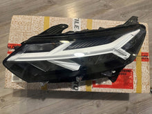 Load image into Gallery viewer, Frontscheinwerfer Dacia Jogger 260602962R Links Scheinwerfer Headlight SCH2686582220jy