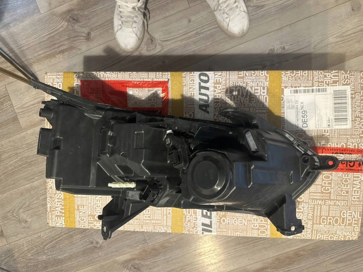 Frontscheinwerfer Dacia Jogger 260602962R Links Scheinwerfer Headlight SCH2686582220jy