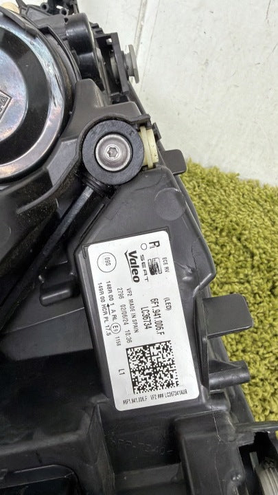 Frontscheinwerfer Seat Ibiza I 6F941006F LED Rechts Scheinwerfer Headlight SCH2687727688xn