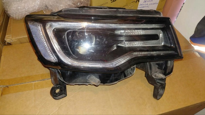 Frontscheinwerfer Jeep Grand Cherokee Wk2 68266664AG Rechts Headlight SCH2688116751vu