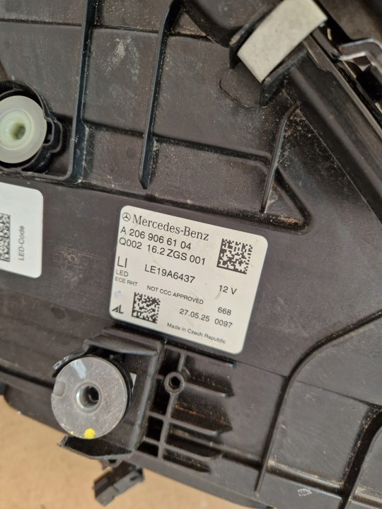 Frontscheinwerfer Mercedes-Benz A2069066104 Links Scheinwerfer Headlight SCH2688803530nj