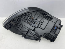Laden Sie das Bild in den Galerie-Viewer, Frontscheinwerfer Porsche Cayenne 7P5941029CA Xenon Links Scheinwerfer Headlight SCH2691765885yv
