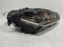 Laden Sie das Bild in den Galerie-Viewer, Frontscheinwerfer Skoda Superb 3P1941016B- Xenon Rechts Scheinwerfer Headlight SCH2691892253dr