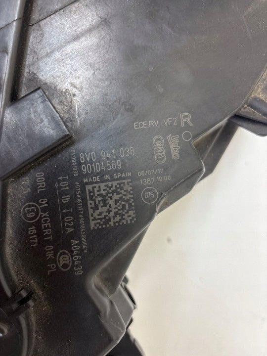 Frontscheinwerfer Audi A3 8V0941036 Rechts Scheinwerfer Headlight SCH2692045129td