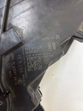 Laden Sie das Bild in den Galerie-Viewer, Frontscheinwerfer Audi A3 8V0941036 Rechts Scheinwerfer Headlight SCH2692045129td