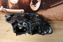 Laden Sie das Bild in den Galerie-Viewer, Frontscheinwerfer BMW X1 E84 2990007-09 Xenon Links Scheinwerfer Headlight SCH2697594276sg