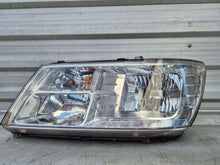 Laden Sie das Bild in den Galerie-Viewer, Frontscheinwerfer Dodge Journey Freemont 05067789AD Links Scheinwerfer Headlight SCH2698502199lv
