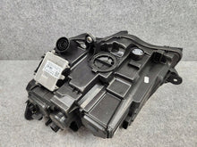 Laden Sie das Bild in den Galerie-Viewer, Frontscheinwerfer VW Transporter 7L1941774 LED Rechts Scheinwerfer Headlight SCH2704147483rr