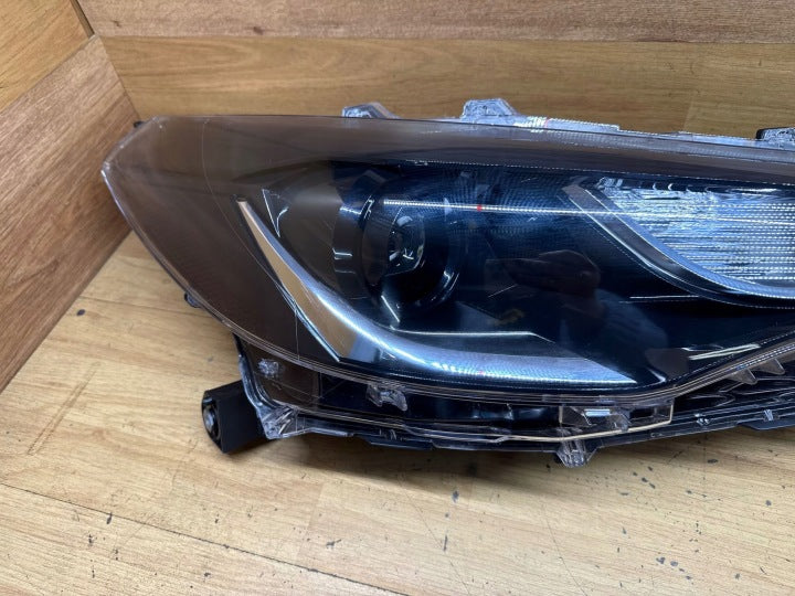 Frontscheinwerfer Toyota Corolla 9116991 Rechts Scheinwerfer Headlight SCH2716122452uv