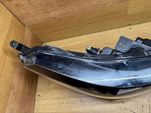 Load image into Gallery viewer, Frontscheinwerfer Toyota Corolla 9116991 Rechts Scheinwerfer Headlight SCH2716122452uv