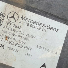 Laden Sie das Bild in den Galerie-Viewer, Frontscheinwerfer Mercedes-Benz Cla A1189068601 LED Rechts Headlight SCH2718498081hp