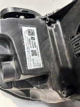 Load image into Gallery viewer, Frontscheinwerfer Audi Insignia B 39102889 LED Rechts Scheinwerfer Headlight SCH2720114392vo