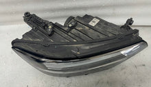 Laden Sie das Bild in den Galerie-Viewer, Frontscheinwerfer VW Passat B8 3G1941036Q LED Rechts Scheinwerfer Headlight SCH2721222600sh