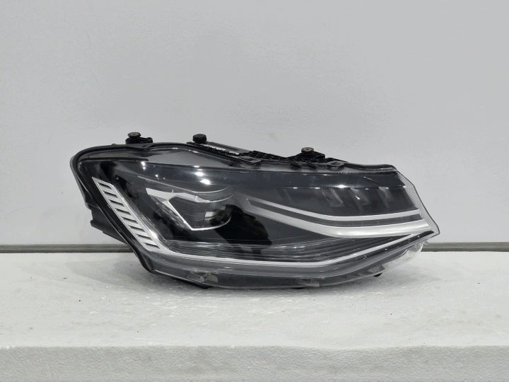 Frontscheinwerfer VW Caddy 2K8941036 Rechts Scheinwerfer Headlight SCH2724031771fe