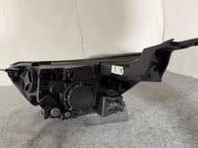 Laden Sie das Bild in den Galerie-Viewer, Frontscheinwerfer Kia Stonic 92102-H8 LED Rechts Scheinwerfer Headlight SCH2725029279oj