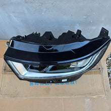 Laden Sie das Bild in den Galerie-Viewer, Frontscheinwerfer Ford LV4B-13W030-AK Links Scheinwerfer Headlight SCH2730081465ab