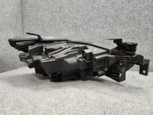 Laden Sie das Bild in den Galerie-Viewer, Frontscheinwerfer Mazda III GRF5-51040 Links Scheinwerfer Headlight SCH2731292966sr