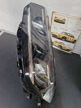 Laden Sie das Bild in den Galerie-Viewer, Frontscheinwerfer VW T-Cross 2GM941005 Links Scheinwerfer Headlight SCH2740668409gk