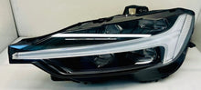 Laden Sie das Bild in den Galerie-Viewer, Frontscheinwerfer Volvo Xc60 32337382 Links Scheinwerfer Headlight SCH2741055540dw