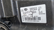 Laden Sie das Bild in den Galerie-Viewer, Frontscheinwerfer Mercedes-Benz Sprinter A9068205700 Rechts Headlight SCH2743997994wt