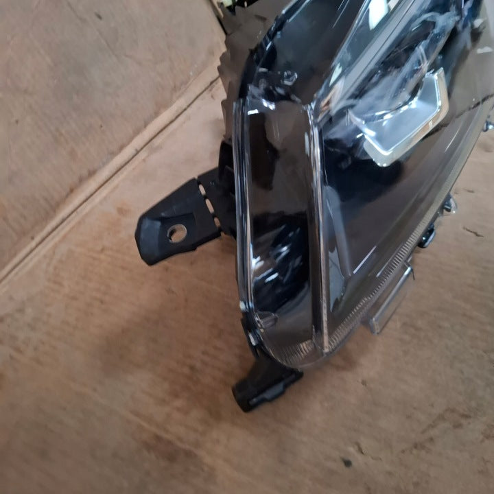 Frontscheinwerfer Opel Zafira Vivaro C 9847209980 Links Scheinwerfer Headlight SCH2756051589ao