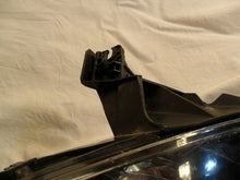 Load image into Gallery viewer, Frontscheinwerfer Toyota Aygo 89092755 Rechts Scheinwerfer Headlight SCH2756427004gn
