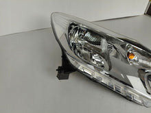 Laden Sie das Bild in den Galerie-Viewer, Frontscheinwerfer Nissan Note E12 26010-3VV0A Rechts Scheinwerfer Headlight SCH2767952536zz