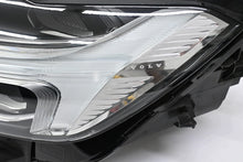 Laden Sie das Bild in den Galerie-Viewer, Frontscheinwerfer Volvo Xc60 II 32133548 LED Links Scheinwerfer Headlight SCH2775154124rt