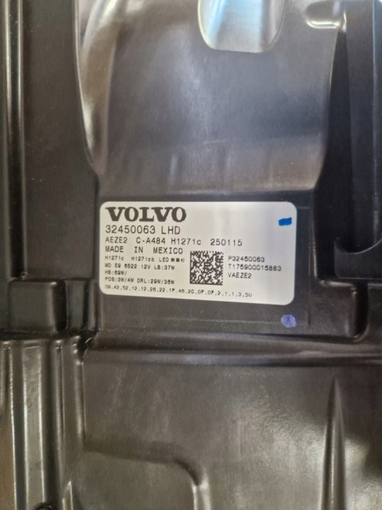 Frontscheinwerfer Volvo 32450063 LED Rechts Scheinwerfer Headlight SCH2778334827em