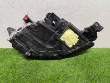 Laden Sie das Bild in den Galerie-Viewer, Frontscheinwerfer VW T7 7T2941113 Links Scheinwerfer Headlight SCH2781310711ic