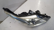 Laden Sie das Bild in den Galerie-Viewer, Frontscheinwerfer Toyota Avensis 81118-05310 Rechts Scheinwerfer Headlight SCH2781494199jj