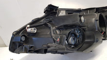 Laden Sie das Bild in den Galerie-Viewer, Frontscheinwerfer Toyota Avensis 81118-05310 Rechts Scheinwerfer Headlight SCH2781494199jj