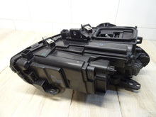 Laden Sie das Bild in den Galerie-Viewer, Frontscheinwerfer Mercedes-Benz W246 A2469066901 Links Scheinwerfer Headlight SCH2786185830xg