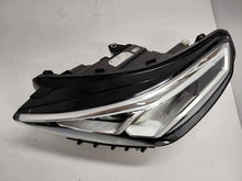 Laden Sie das Bild in den Galerie-Viewer, Frontscheinwerfer BMW 5A9A221-01 Links Scheinwerfer Headlight SCH2787406676jb